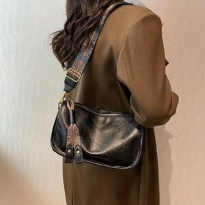 Vintage Crossbody Bag Geometric Strap